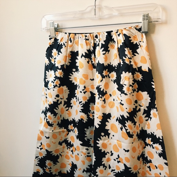 Silky Floral Midi Skirt - Picture 4 of 4